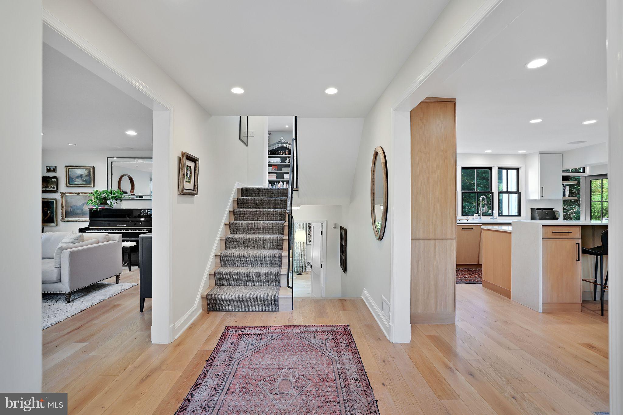 CLEVELAND PARK - Residential