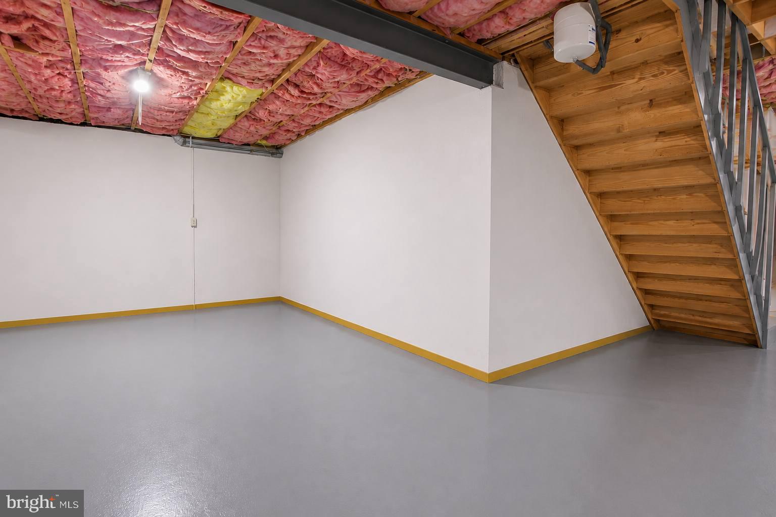 BANBURY CROSSING - Residential