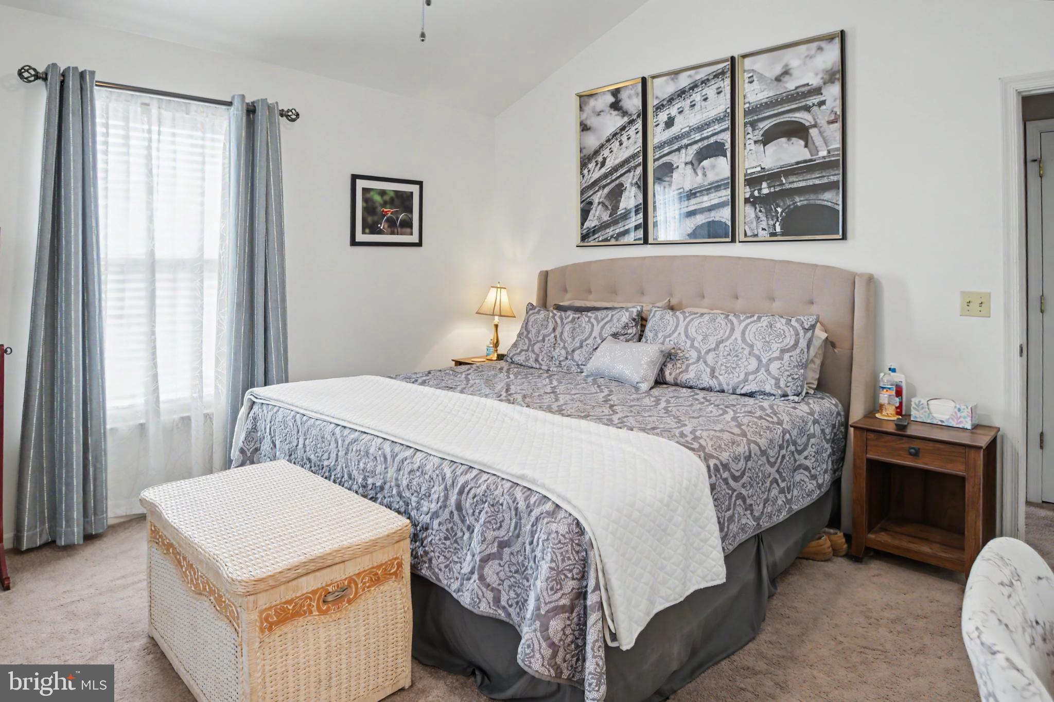 BANBURY CROSSING - Residential