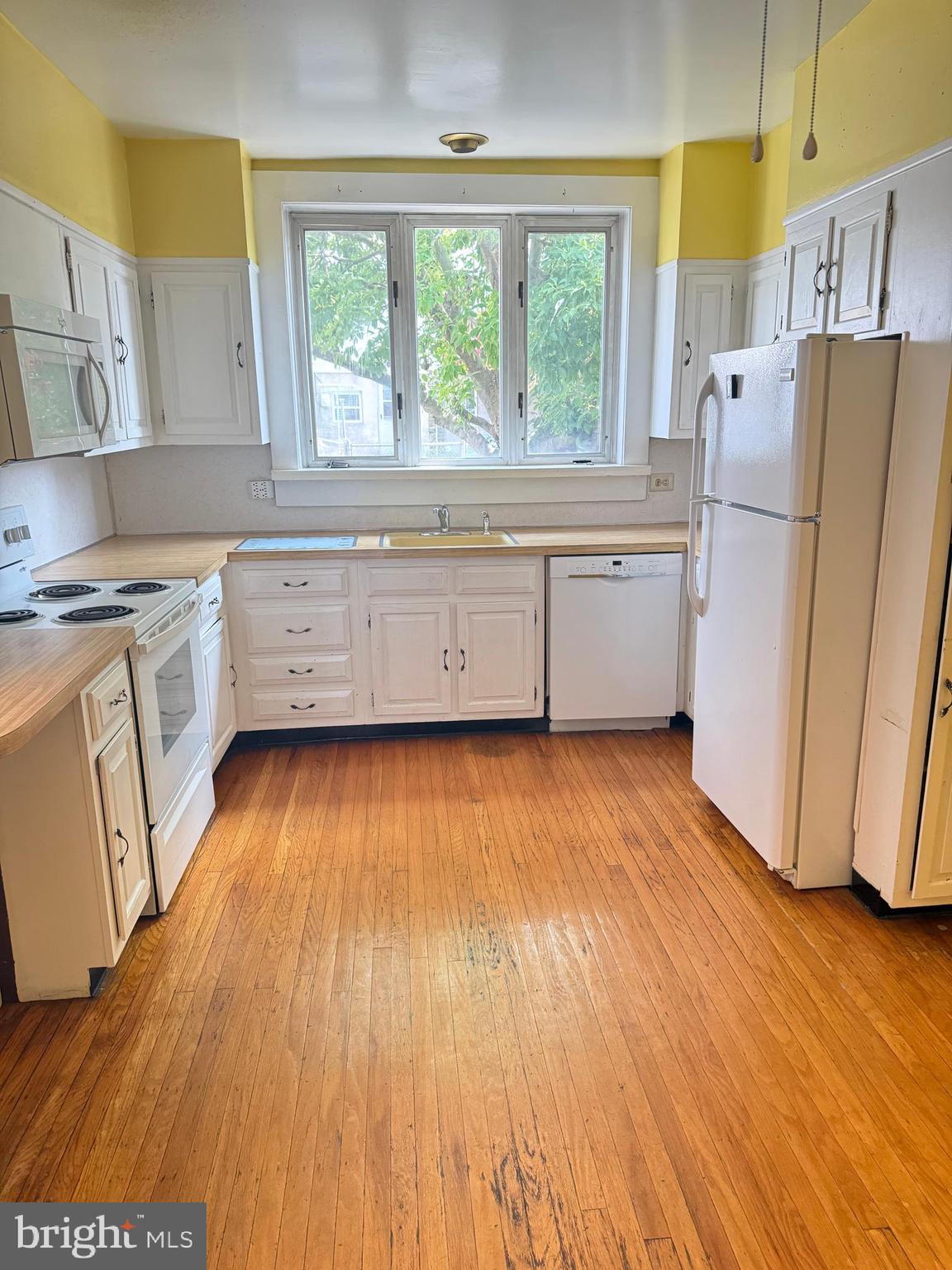 ROXBOROUGH - Residential