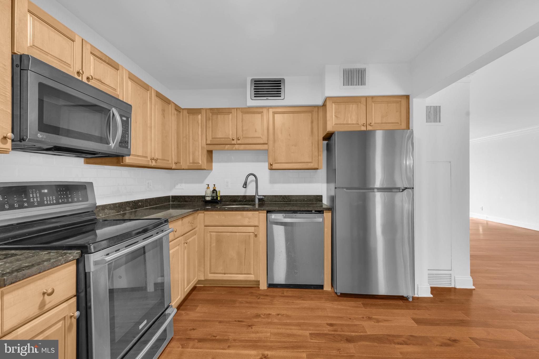 REGENCY AT MCLEAN - Residential