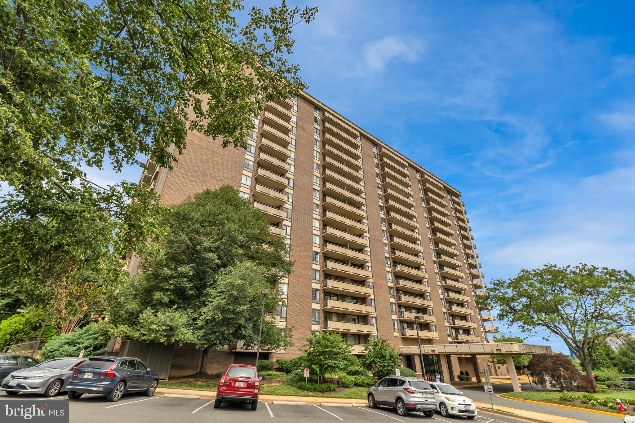 REGENCY AT MCLEAN - Residential