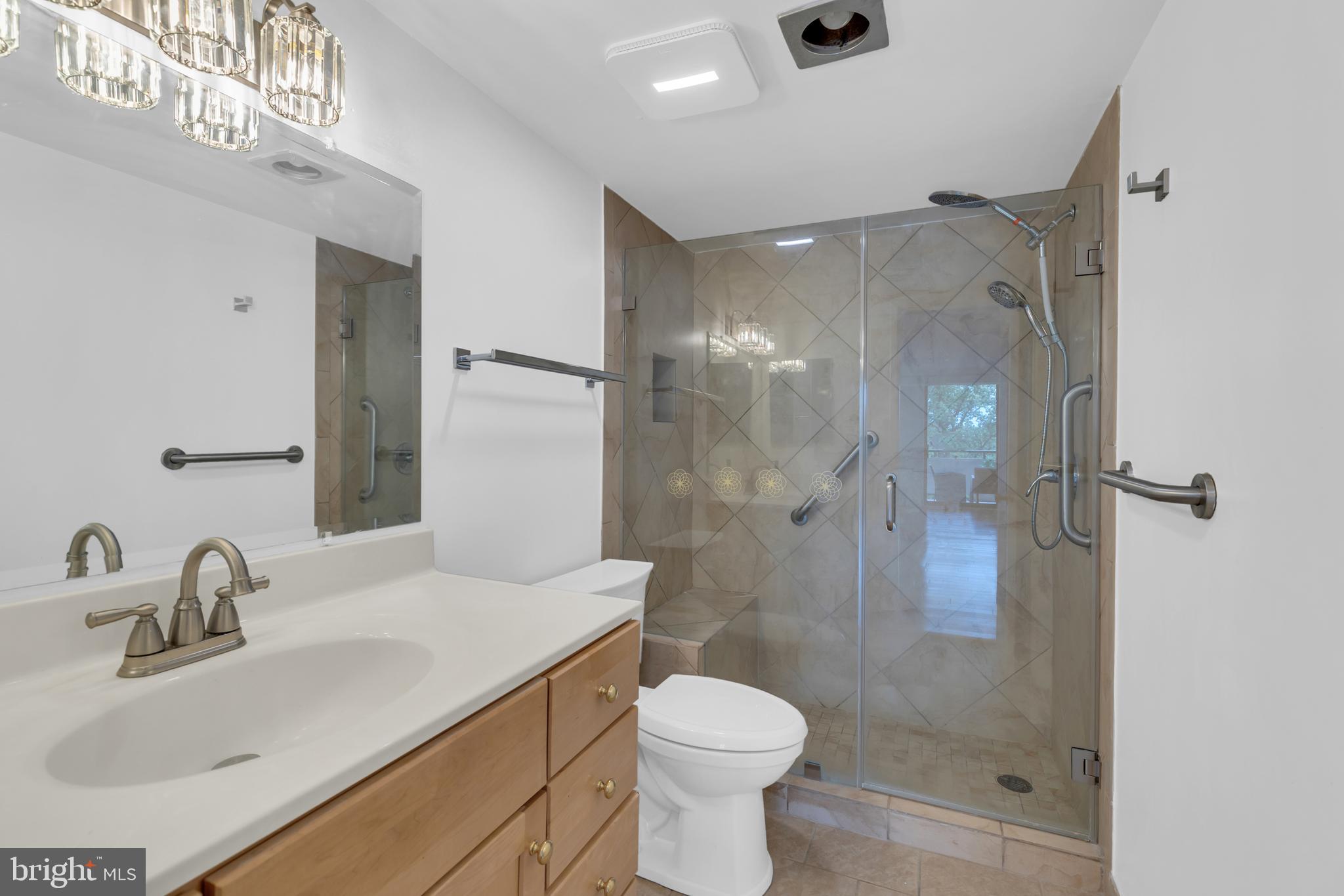 REGENCY AT MCLEAN - Residential