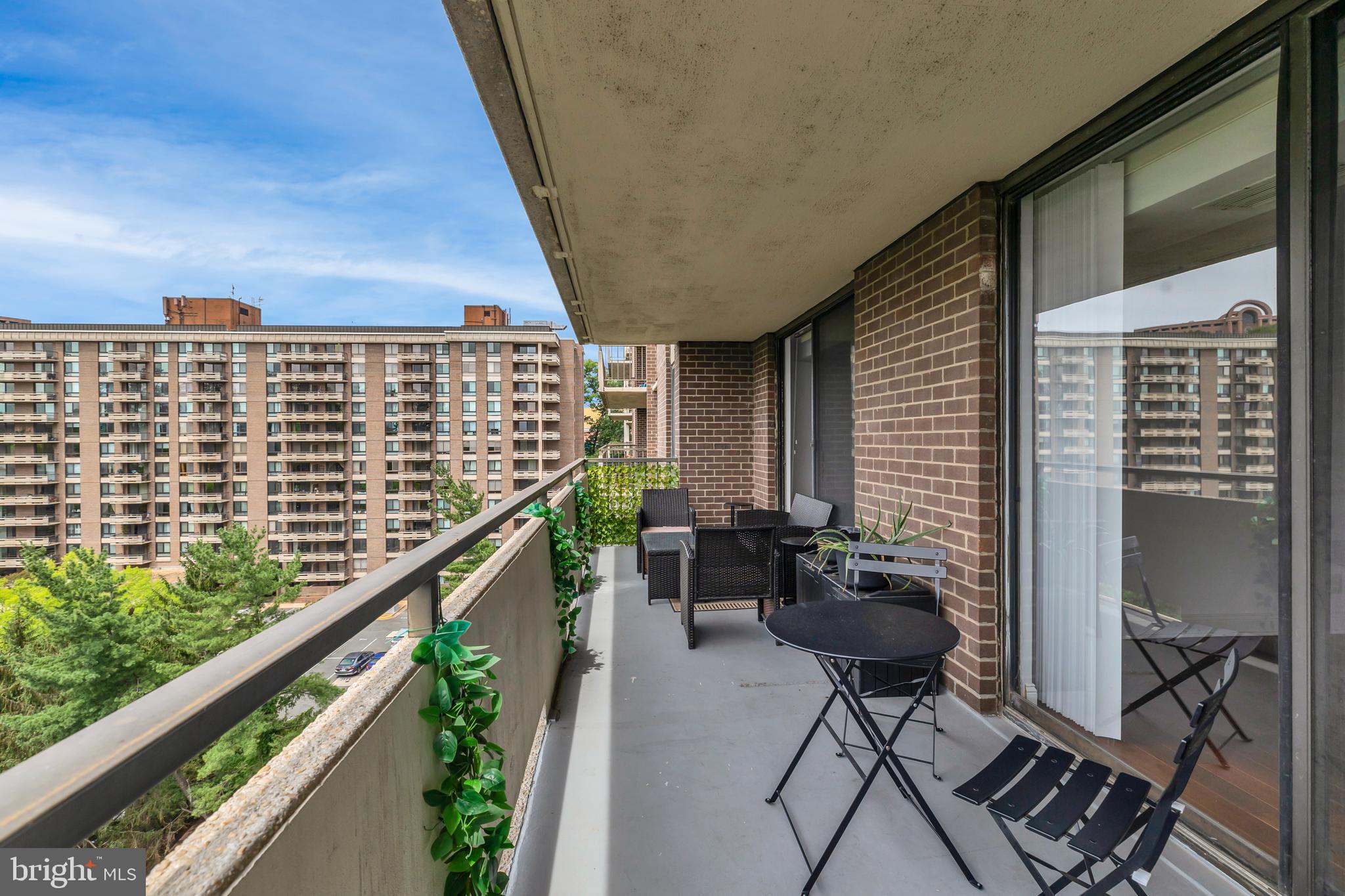 REGENCY AT MCLEAN - Residential