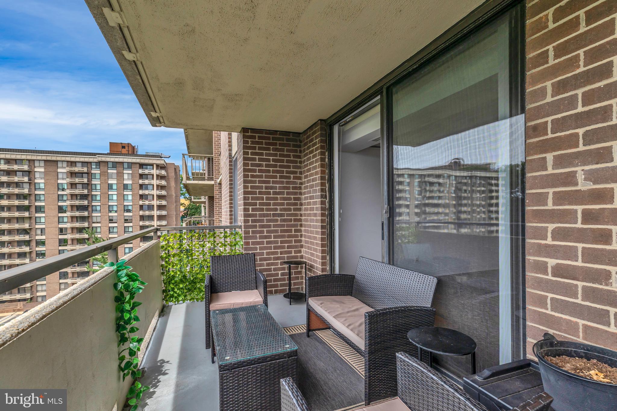 REGENCY AT MCLEAN - Residential