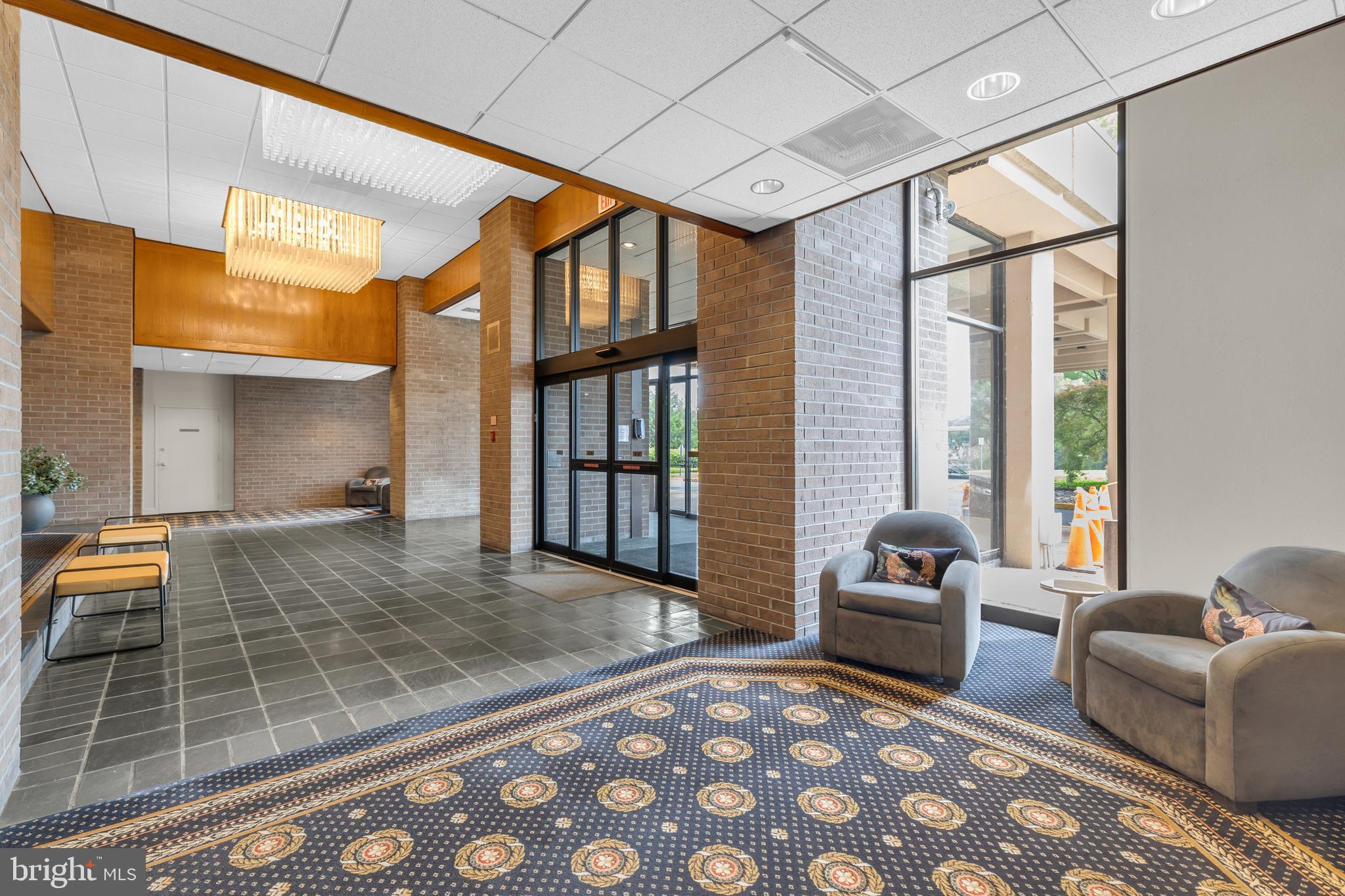 REGENCY AT MCLEAN - Residential