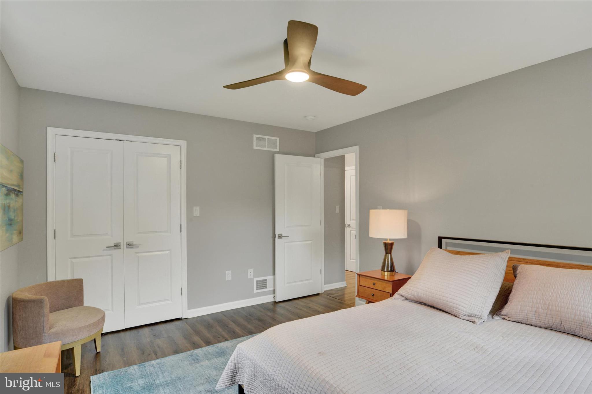 GLENN ACRES - Residential