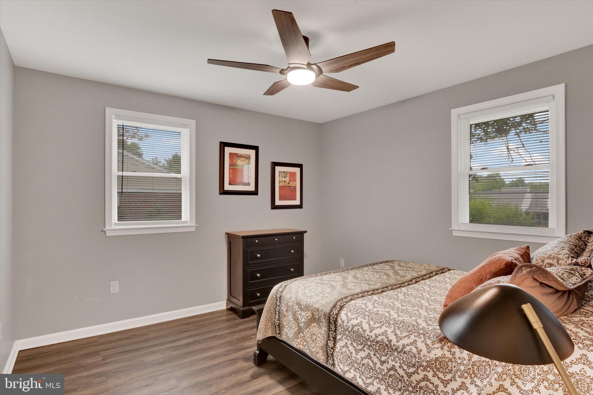 GLENN ACRES - Residential