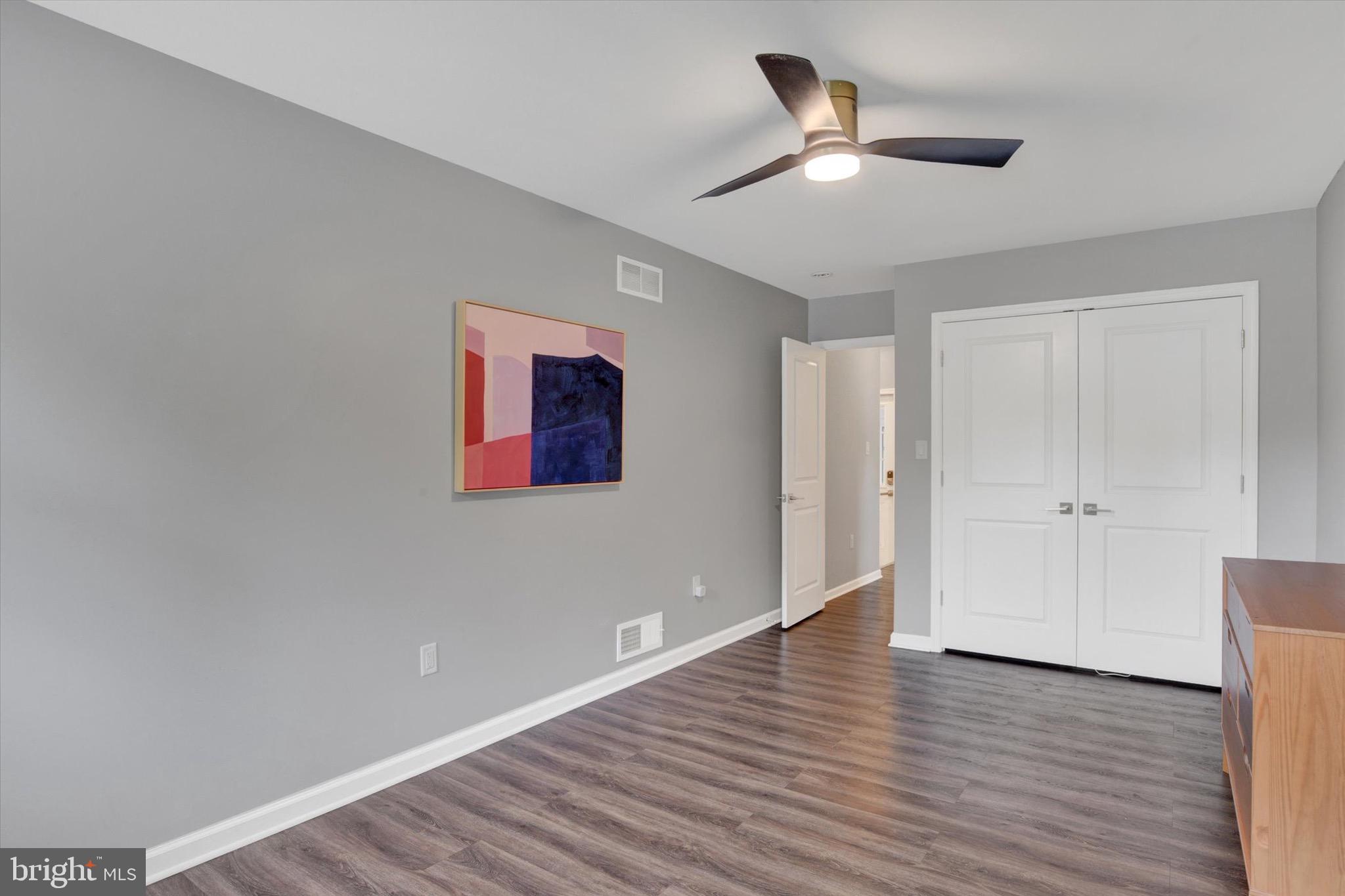 GLENN ACRES - Residential
