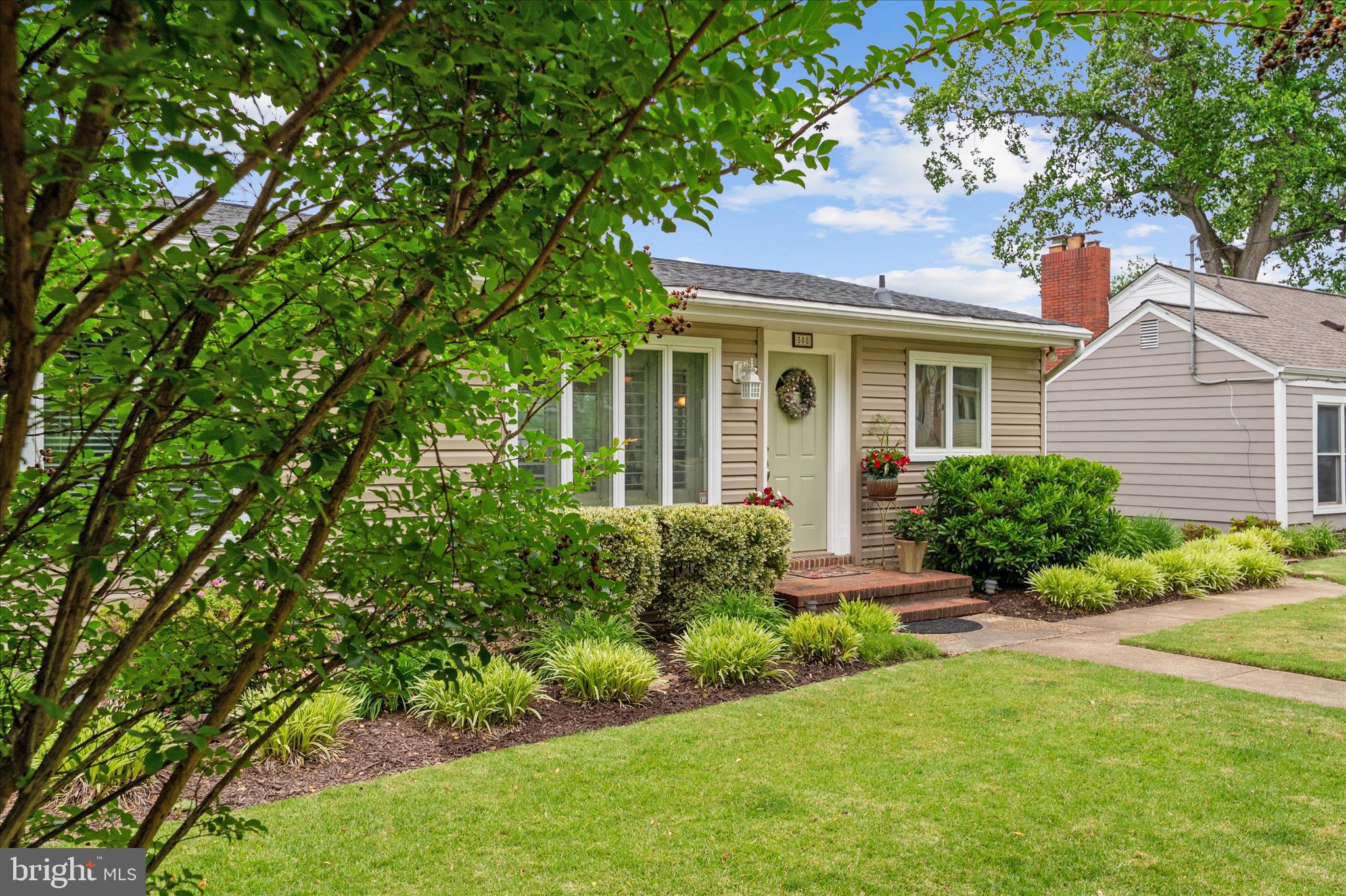 GLEN ISLE ESTATES - Residential