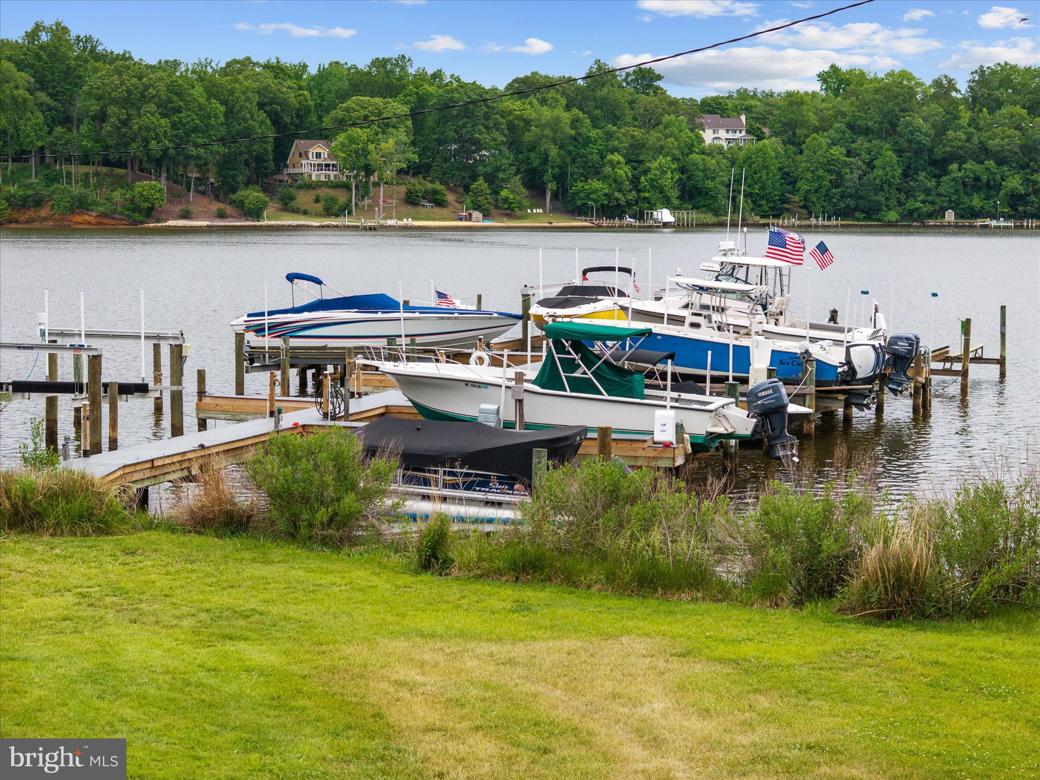 GLEN ISLE ESTATES - Residential