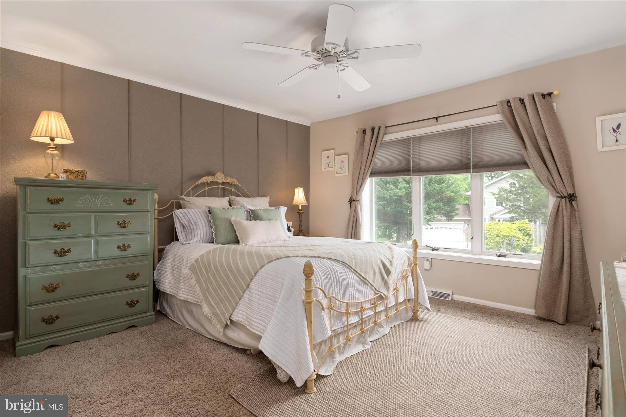 GLEN ISLE ESTATES - Residential