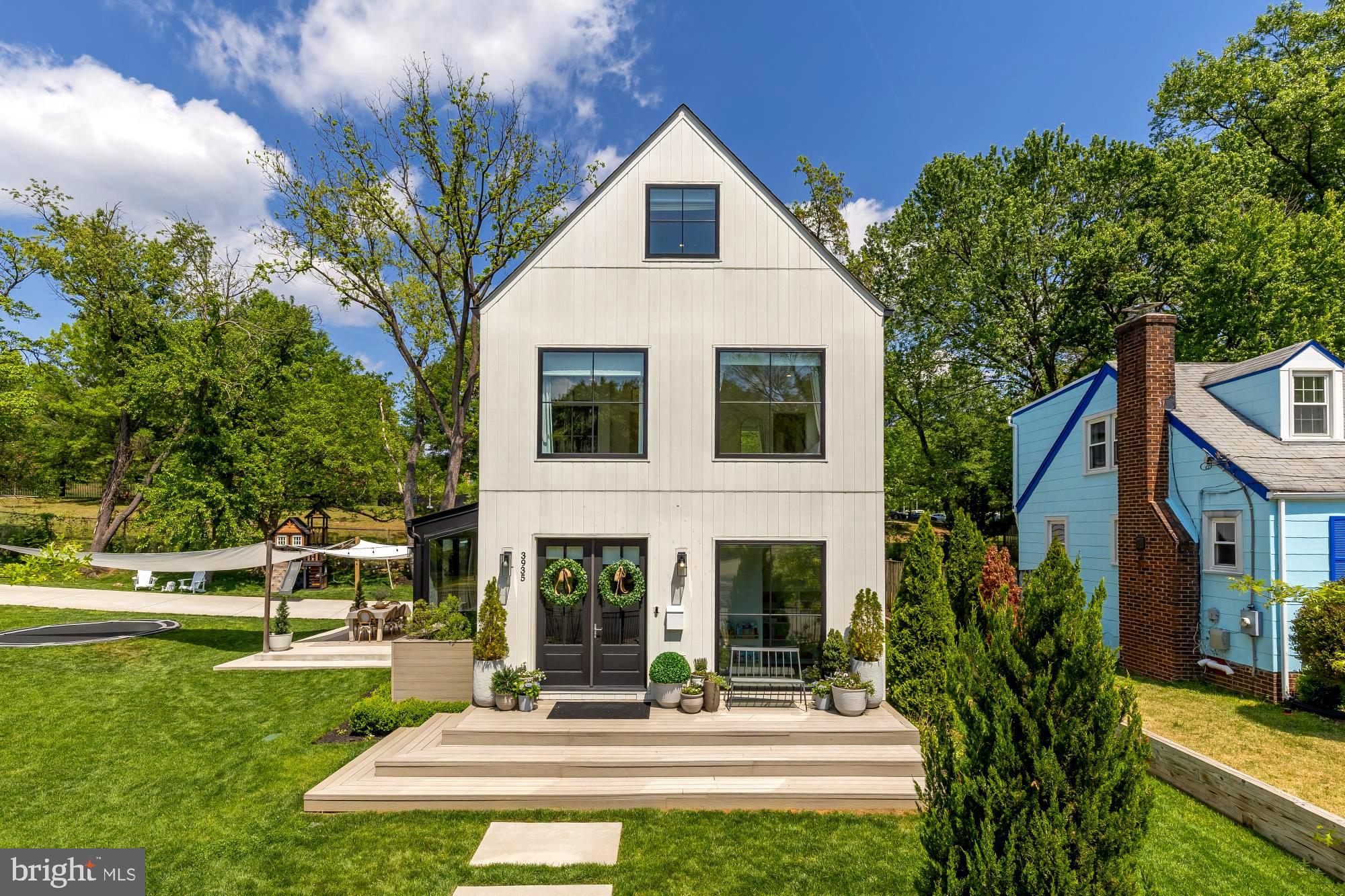 ALCOVA HEIGHTS - Residential