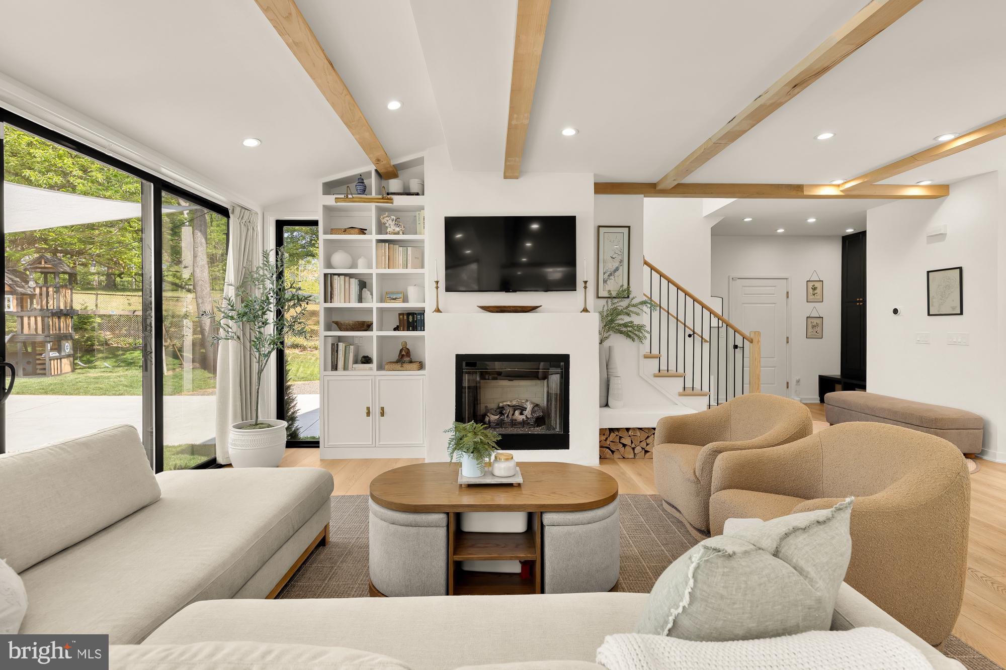 ALCOVA HEIGHTS - Residential