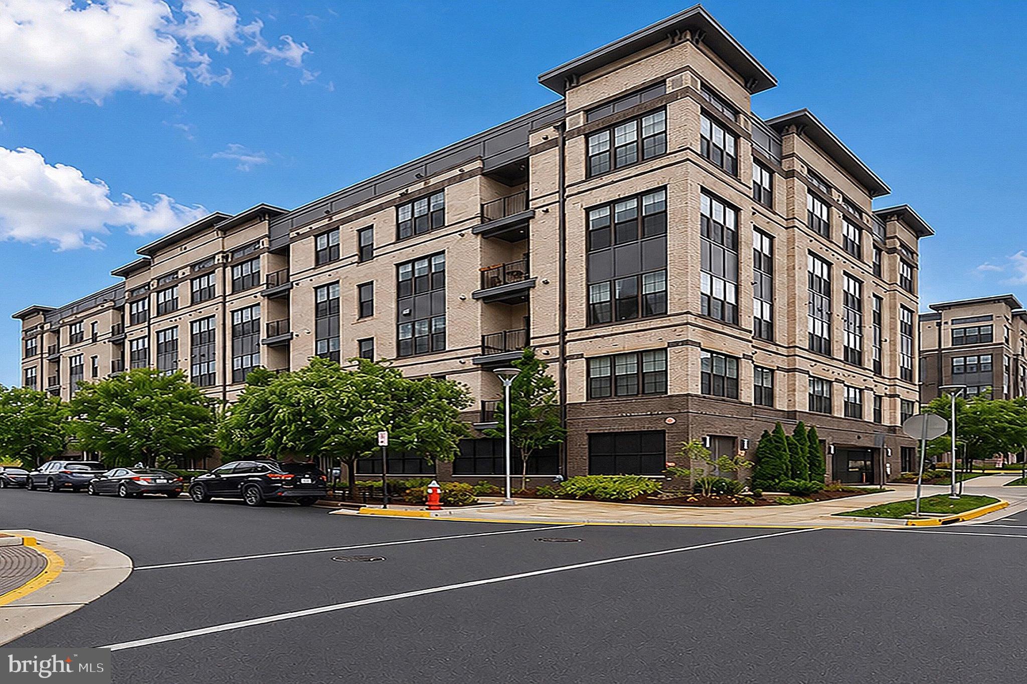 METROPARK AT ARROWBROOK - Residential