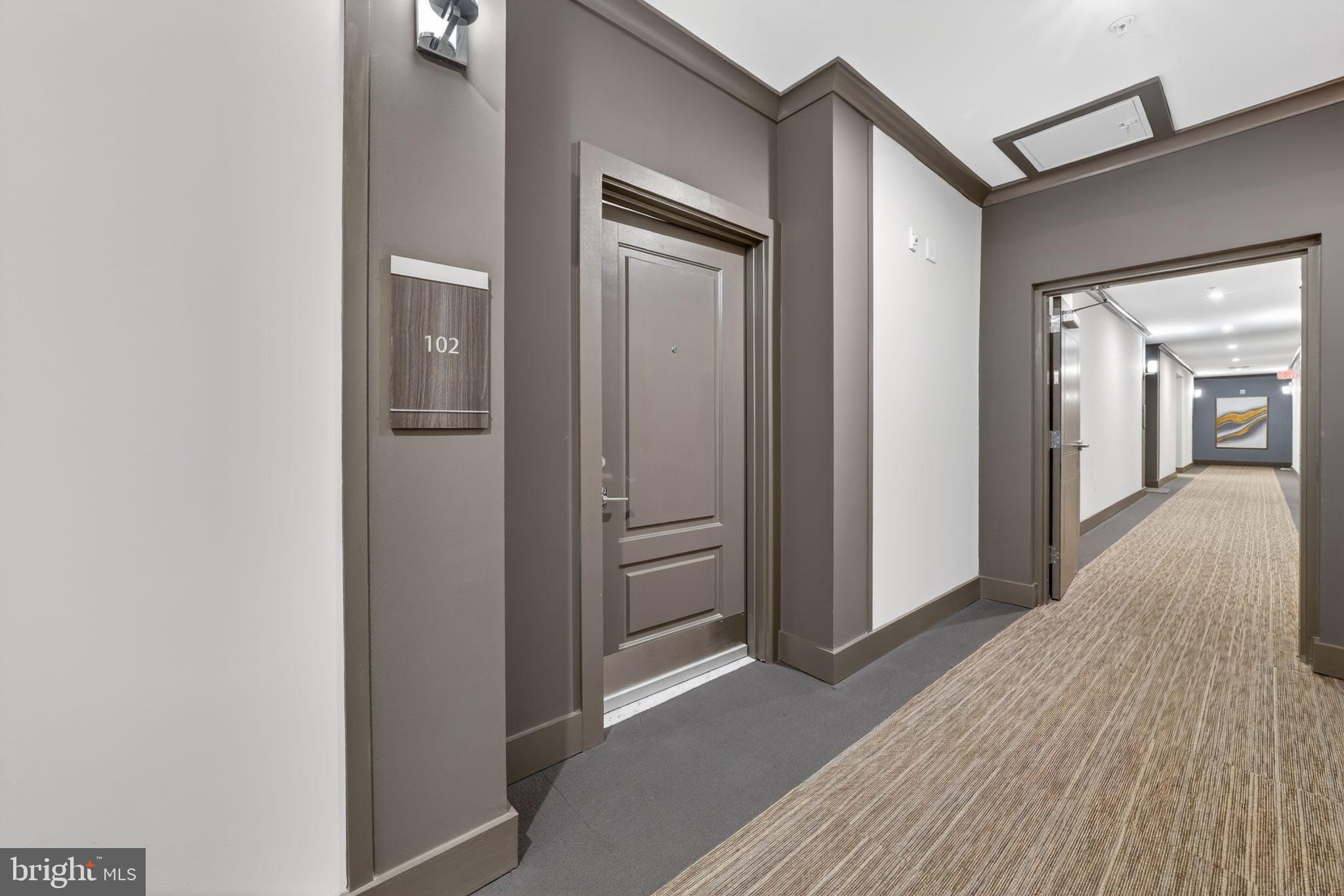 METROPARK AT ARROWBROOK - Residential