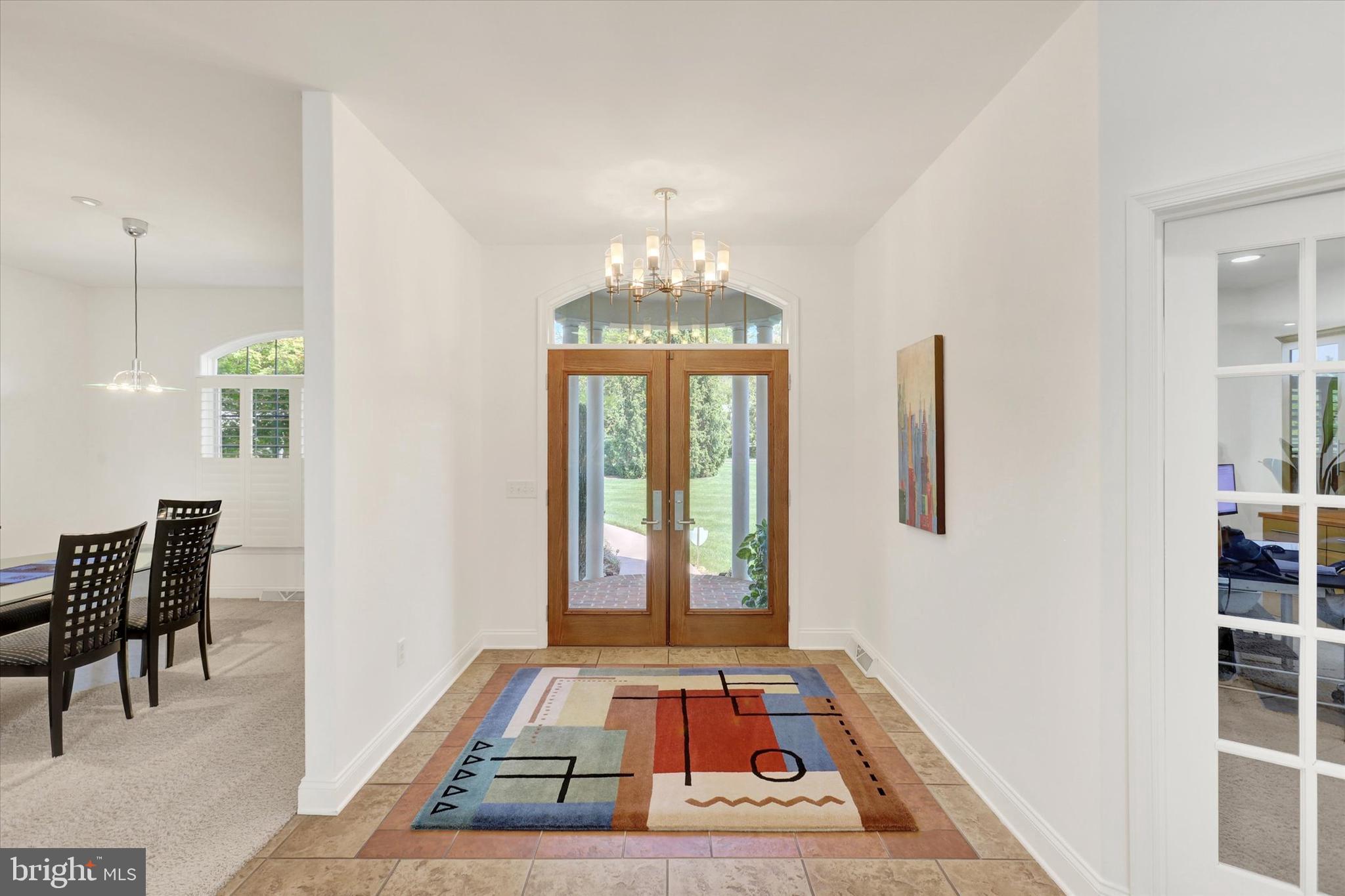 THORNHILL - Residential