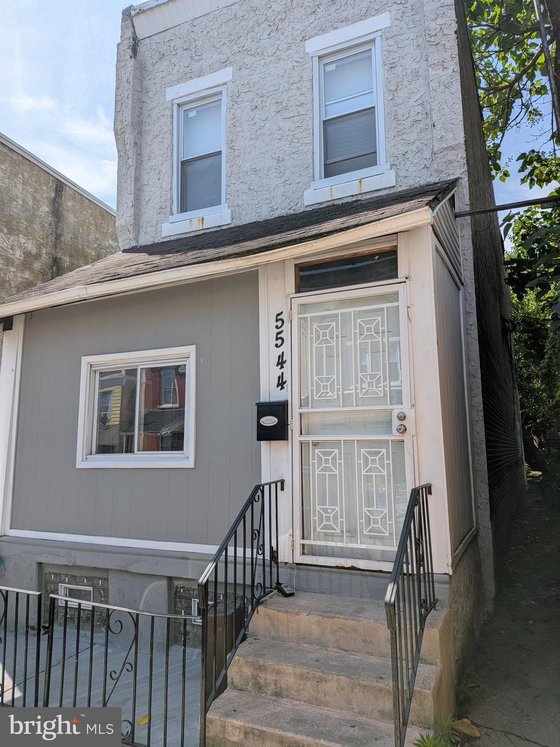 5544 W Jefferson St
Fully Updated 3 Bed, 1.5 Bath in West Philadelphia 
Welcome home! This beautifully turnkey property offers the perfect blend of modern upgrades and classic
city charm. 

Property Highlights:
Open & Bright Living Area: Features fresh neutral paint, recessed lighting, and beautiful light wood-look
flooring that flows straight through the open layout.
Modern Kitchen: Upgraded with bright white shaker cabinetry, easy-care tile floors, a gas range, and a
highly convenient main-floor half bathroom for guests.

Comfortable Bedrooms: Three sunlit bedrooms upstairs offer ample closet space and continuous modern
plank flooring.

Spa-Like Full Bathroom: A stunning, completely transformed retreat featuring a floor-to-ceiling marble-look tile surround, modern showerhead, and a sleek vanity.

Did I forget to mention the extra large back yard p perfect for bbqs and guest Entertainment.
Bring your imagination of possibilities.