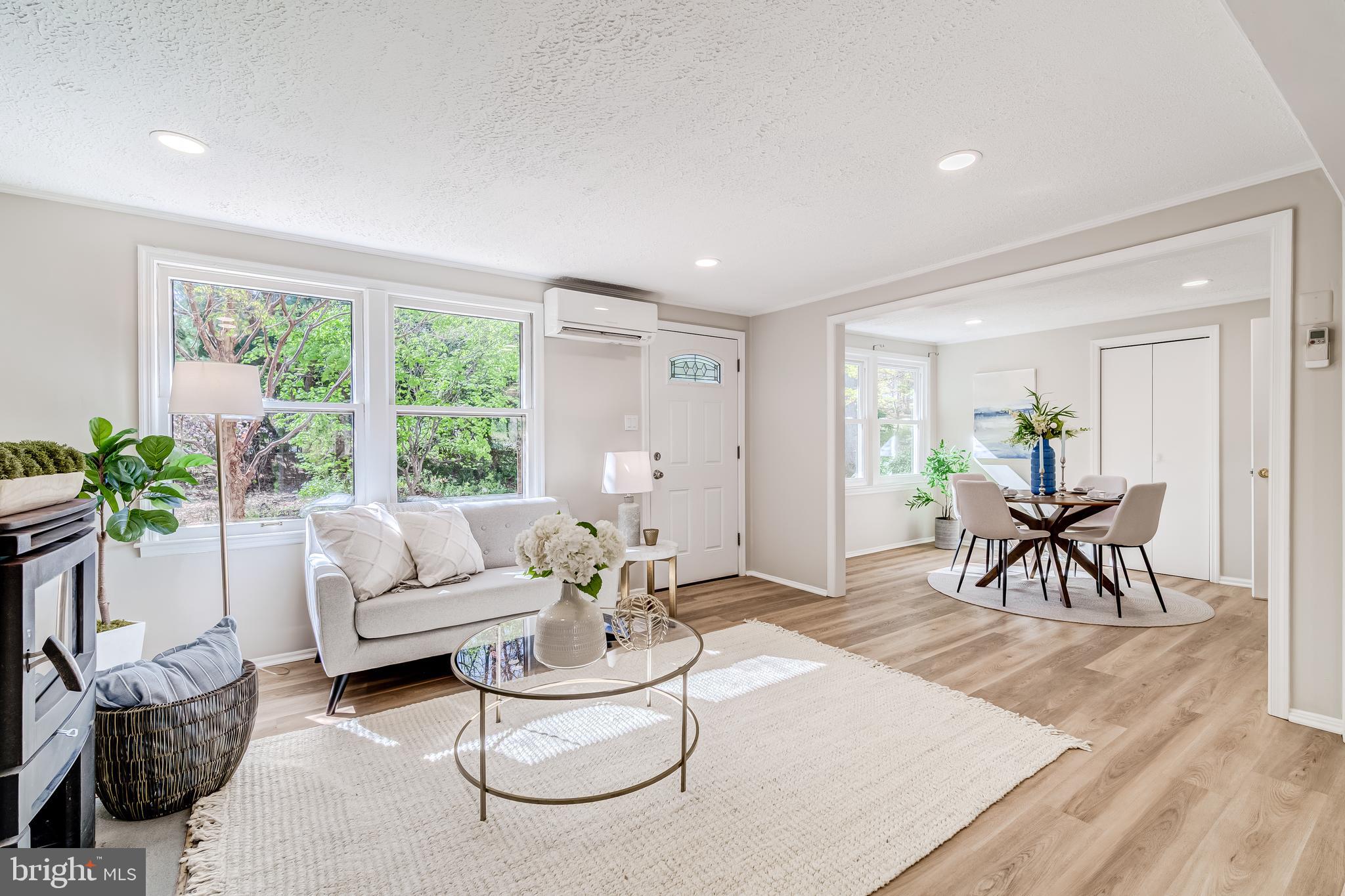 KNOLLWOOD ESTATES - Residential