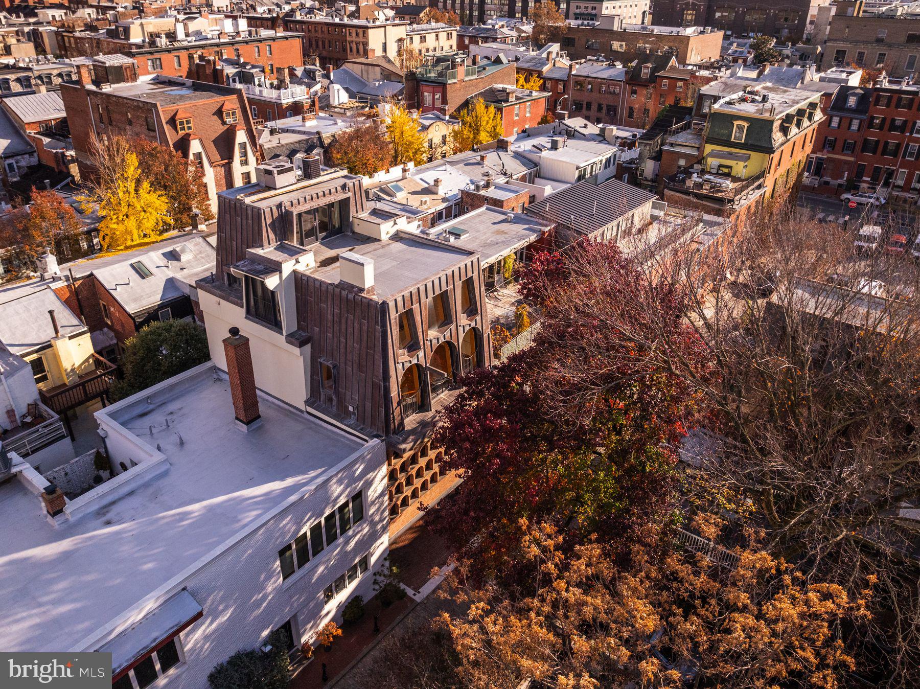RITTENHOUSE SQUARE - Residential Income