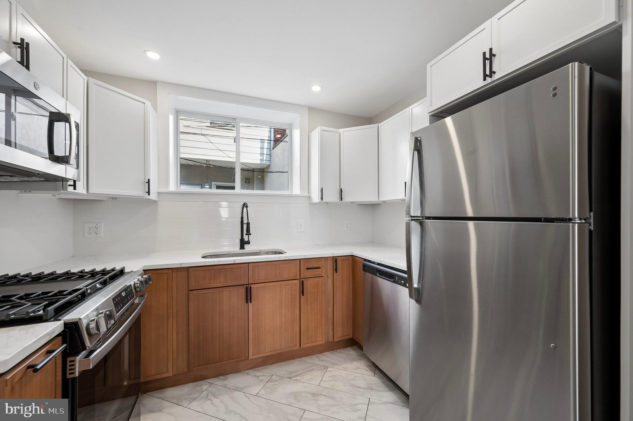 LOWER MOYAMENSING - Residential