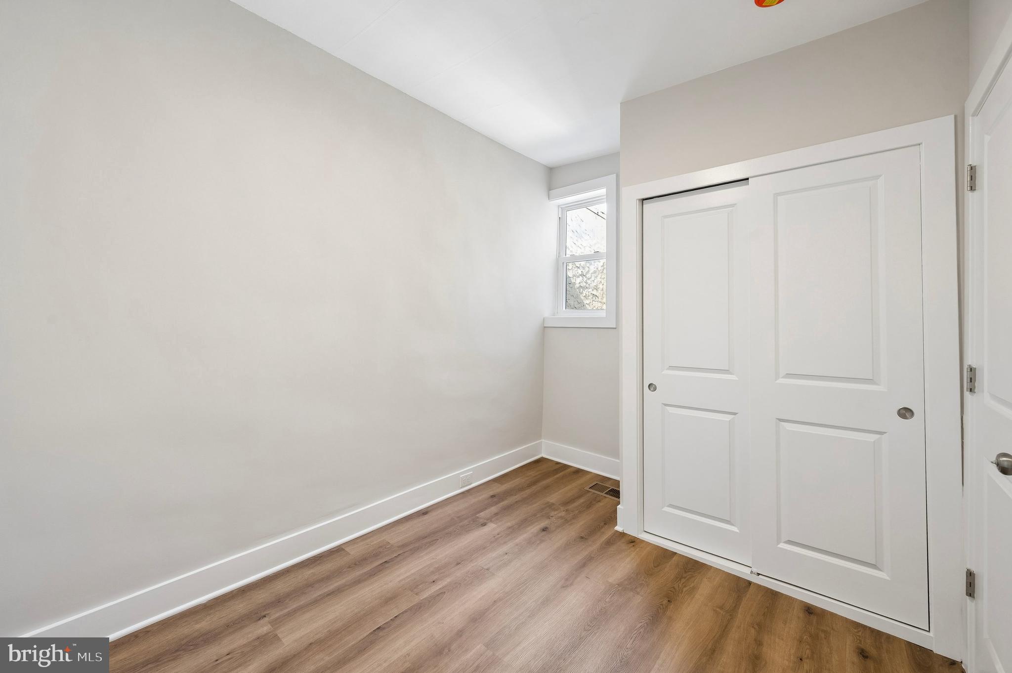 LOWER MOYAMENSING - Residential