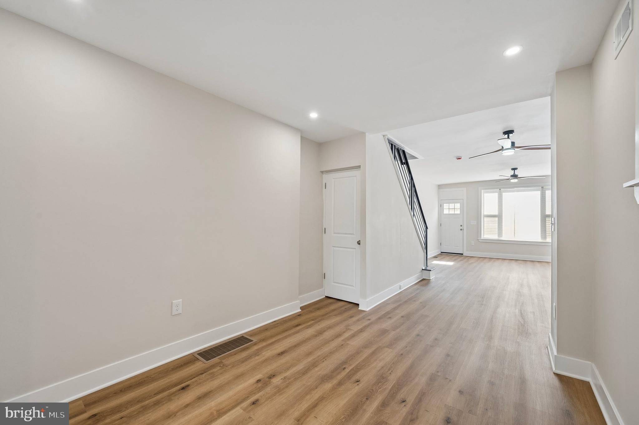 LOWER MOYAMENSING - Residential
