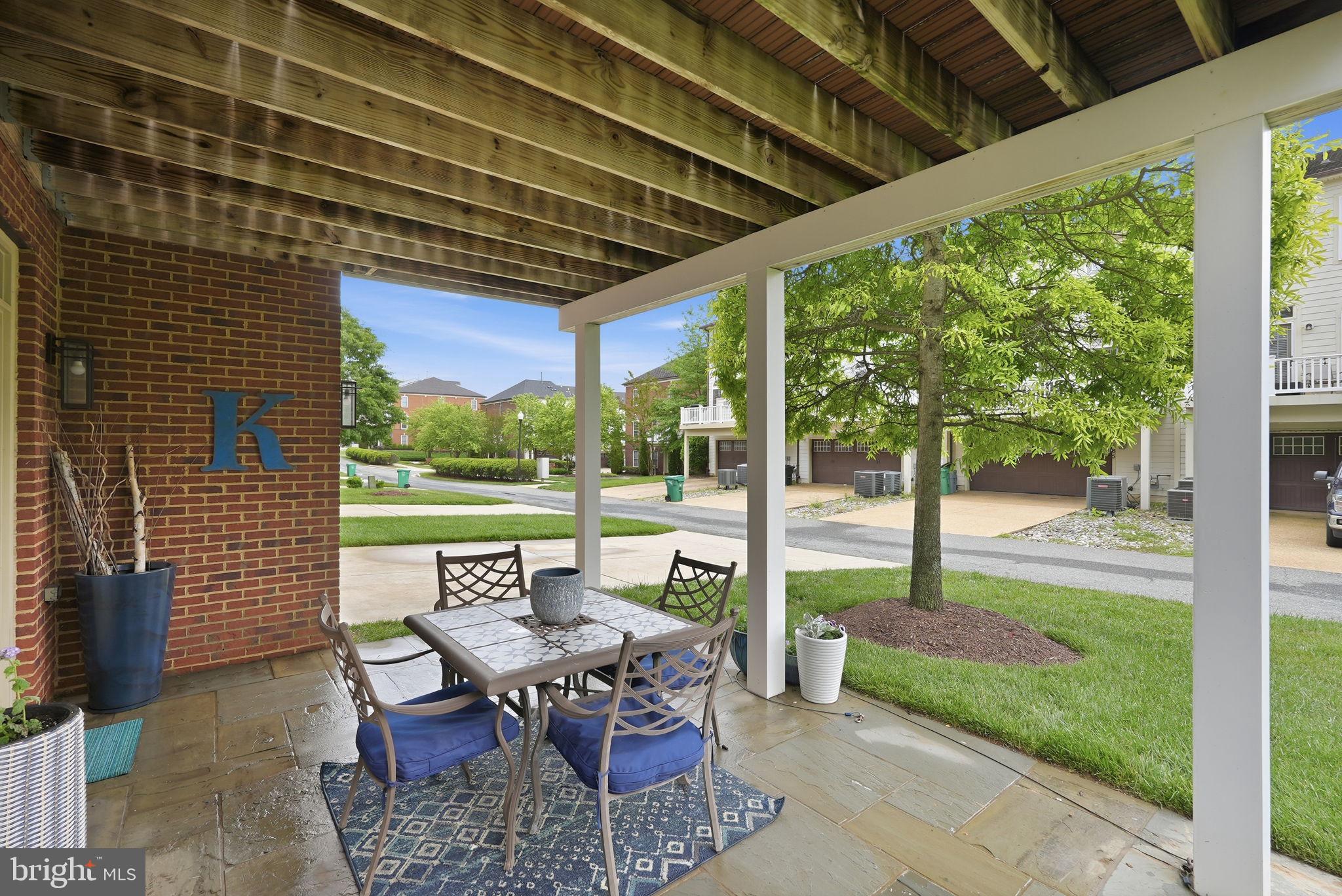 CROWN POINTE - Residential