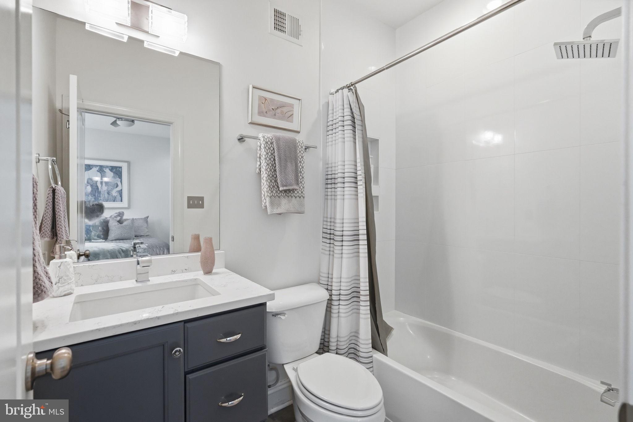 CROWN POINTE - Residential