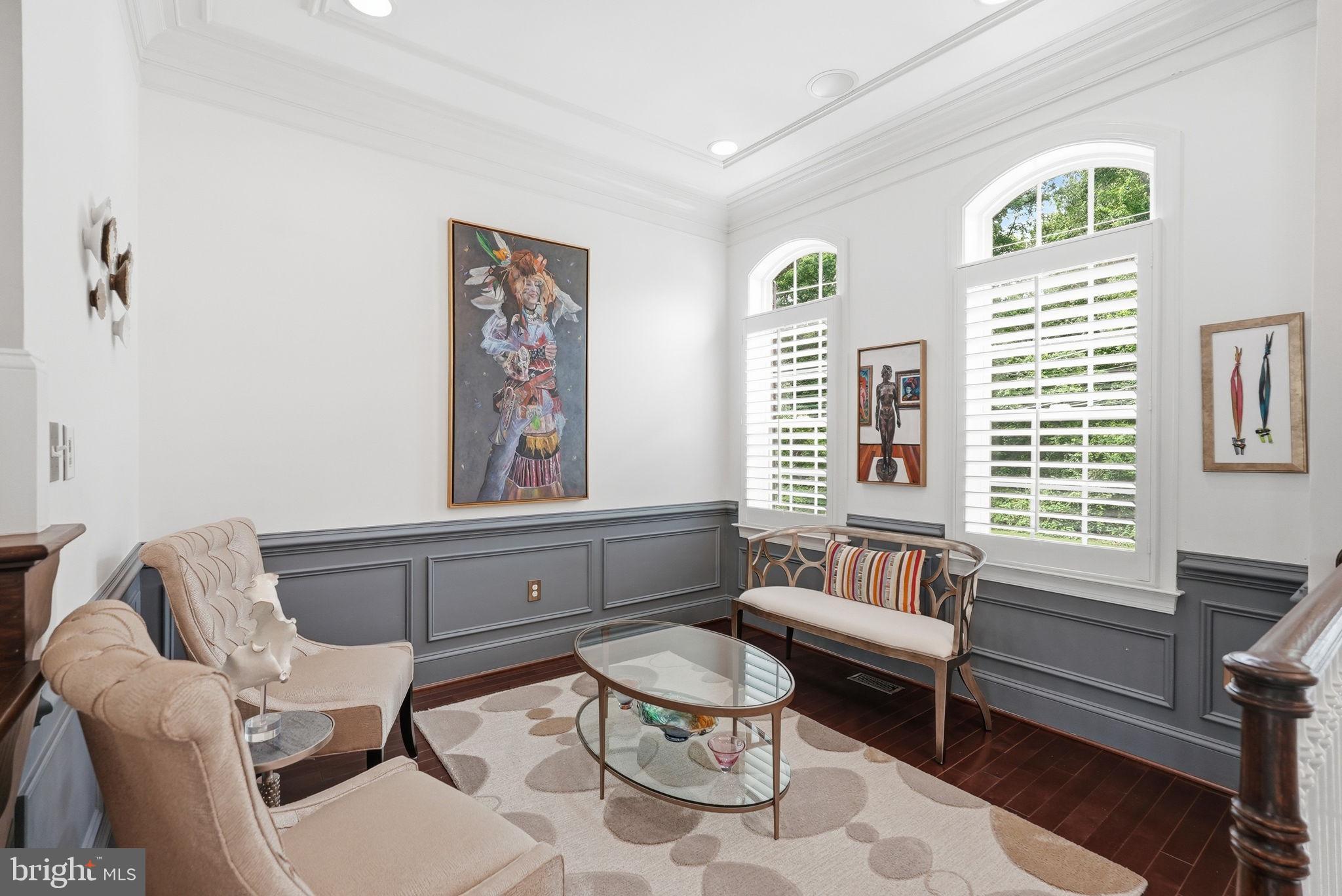 CROWN POINTE - Residential