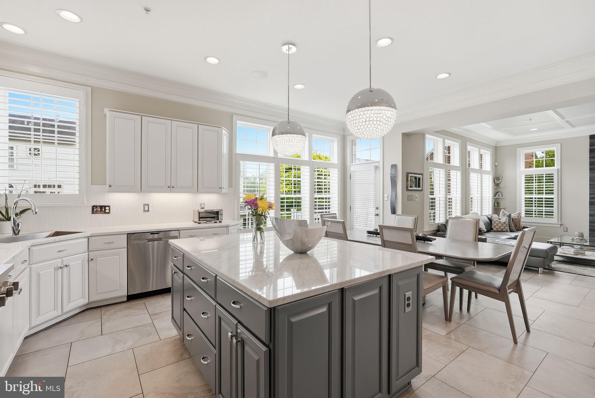 CROWN POINTE - Residential