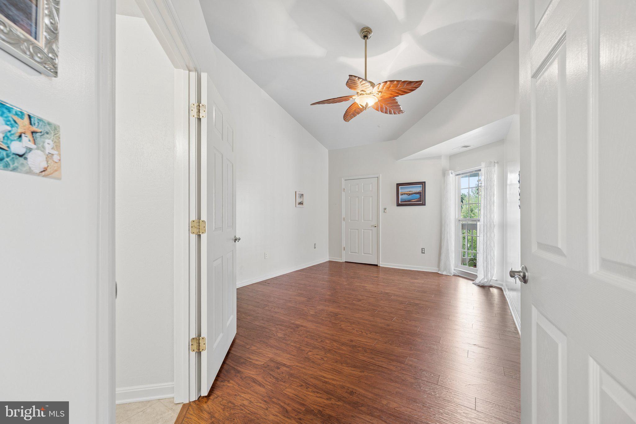 ECHO GLEN - Residential