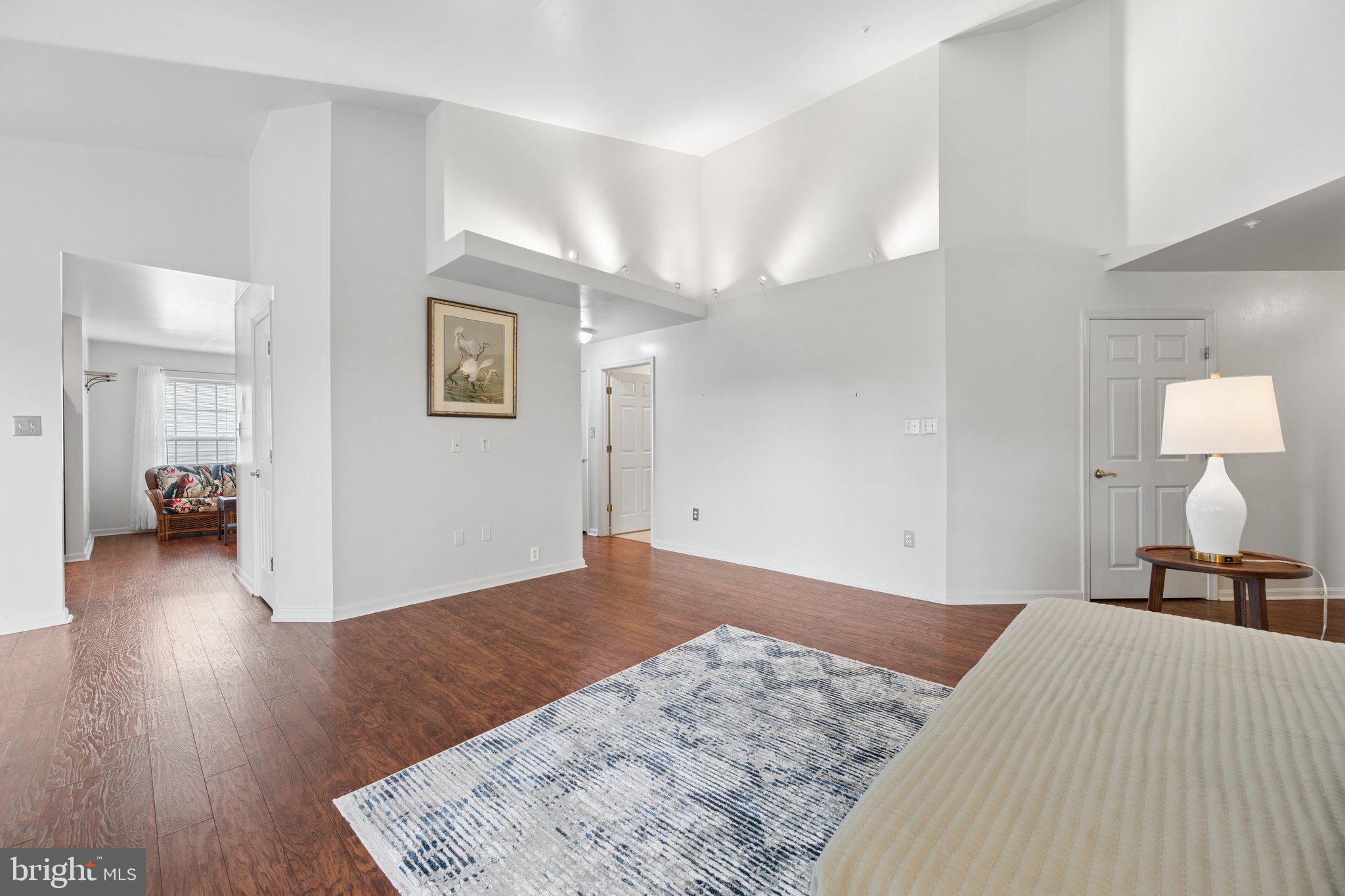 ECHO GLEN - Residential
