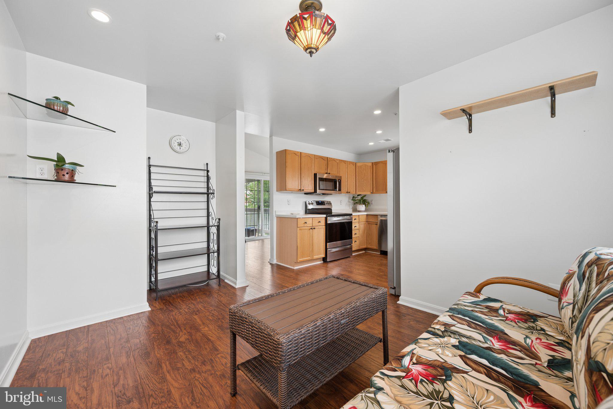 ECHO GLEN - Residential