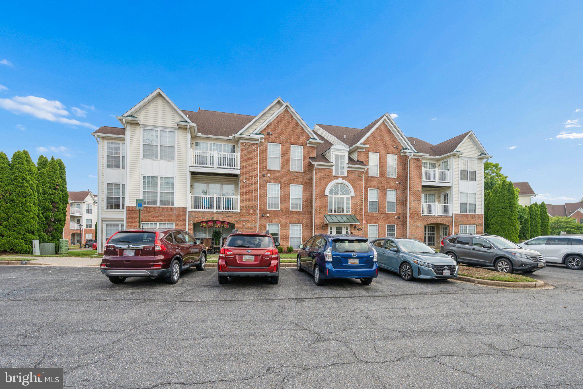 ECHO GLEN - Residential