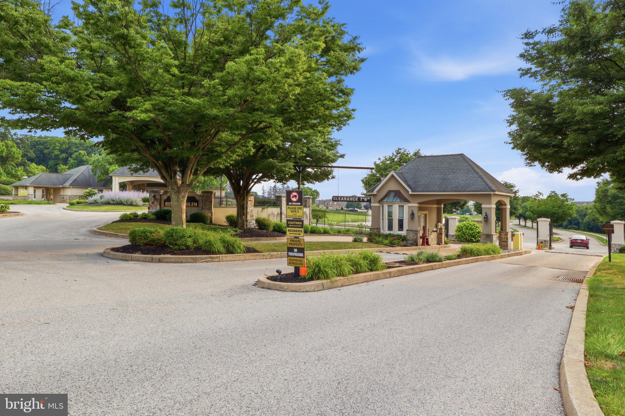 STONEGATE AT REGENTS GLEN - Residential