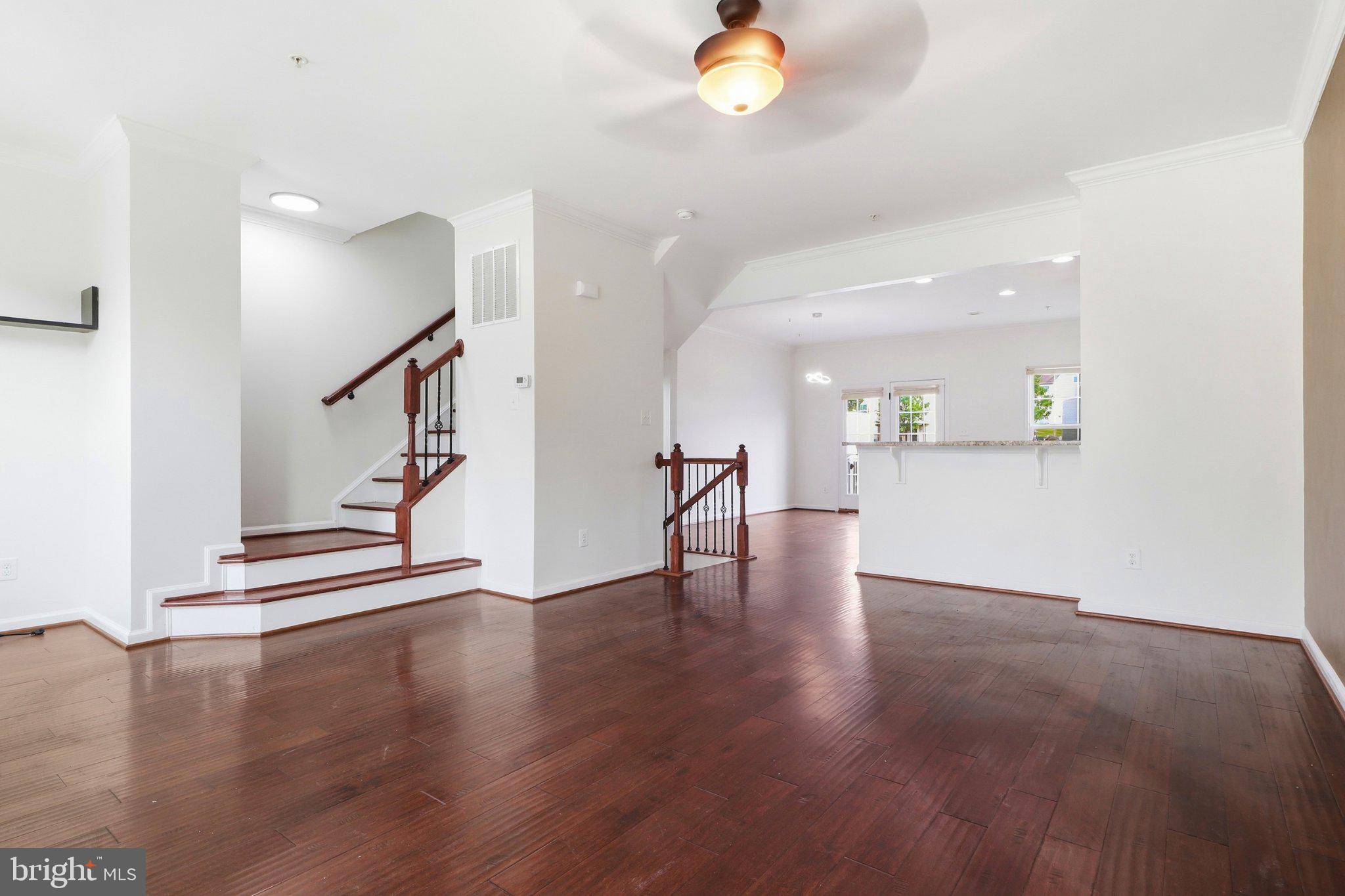 STONEGATE AT REGENTS GLEN - Residential