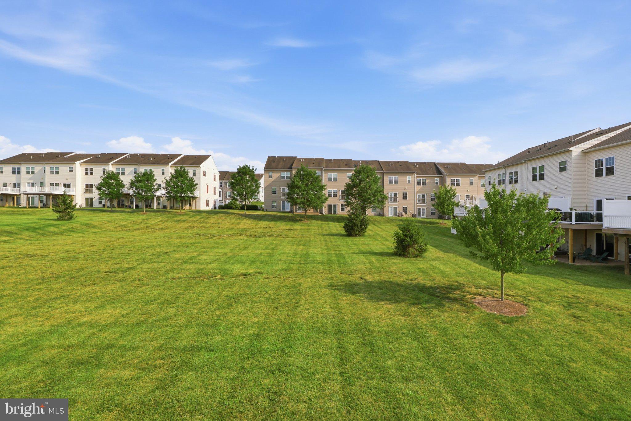 STONEGATE AT REGENTS GLEN - Residential