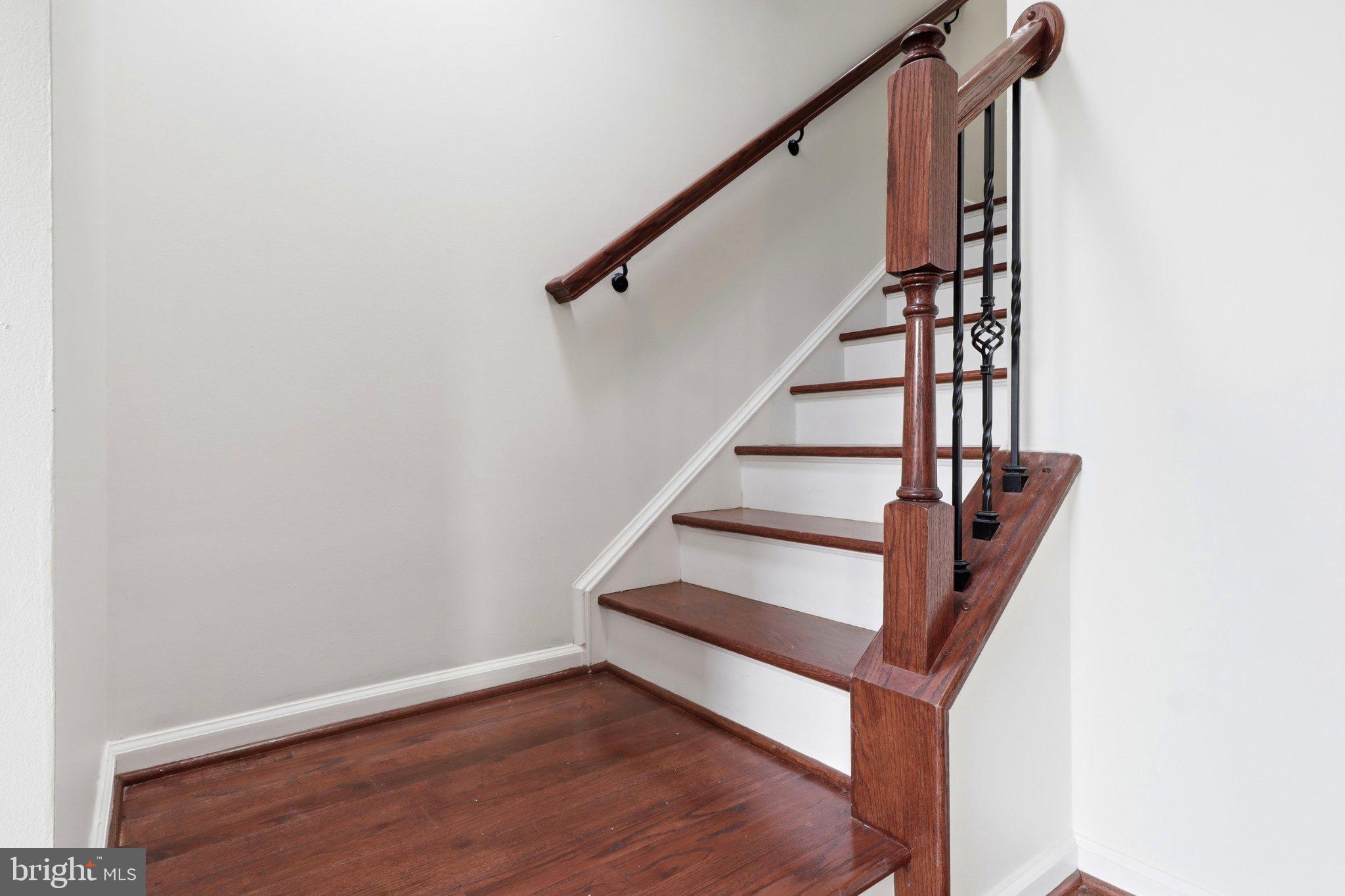 STONEGATE AT REGENTS GLEN - Residential