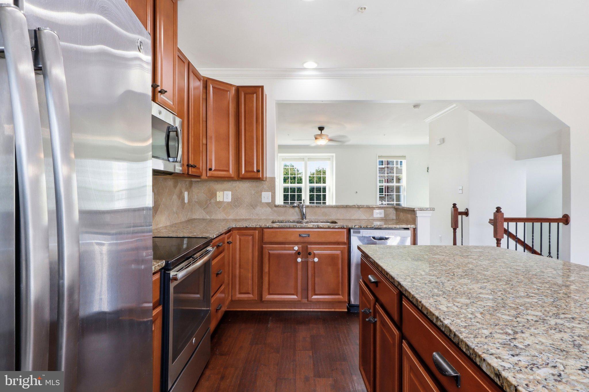 STONEGATE AT REGENTS GLEN - Residential
