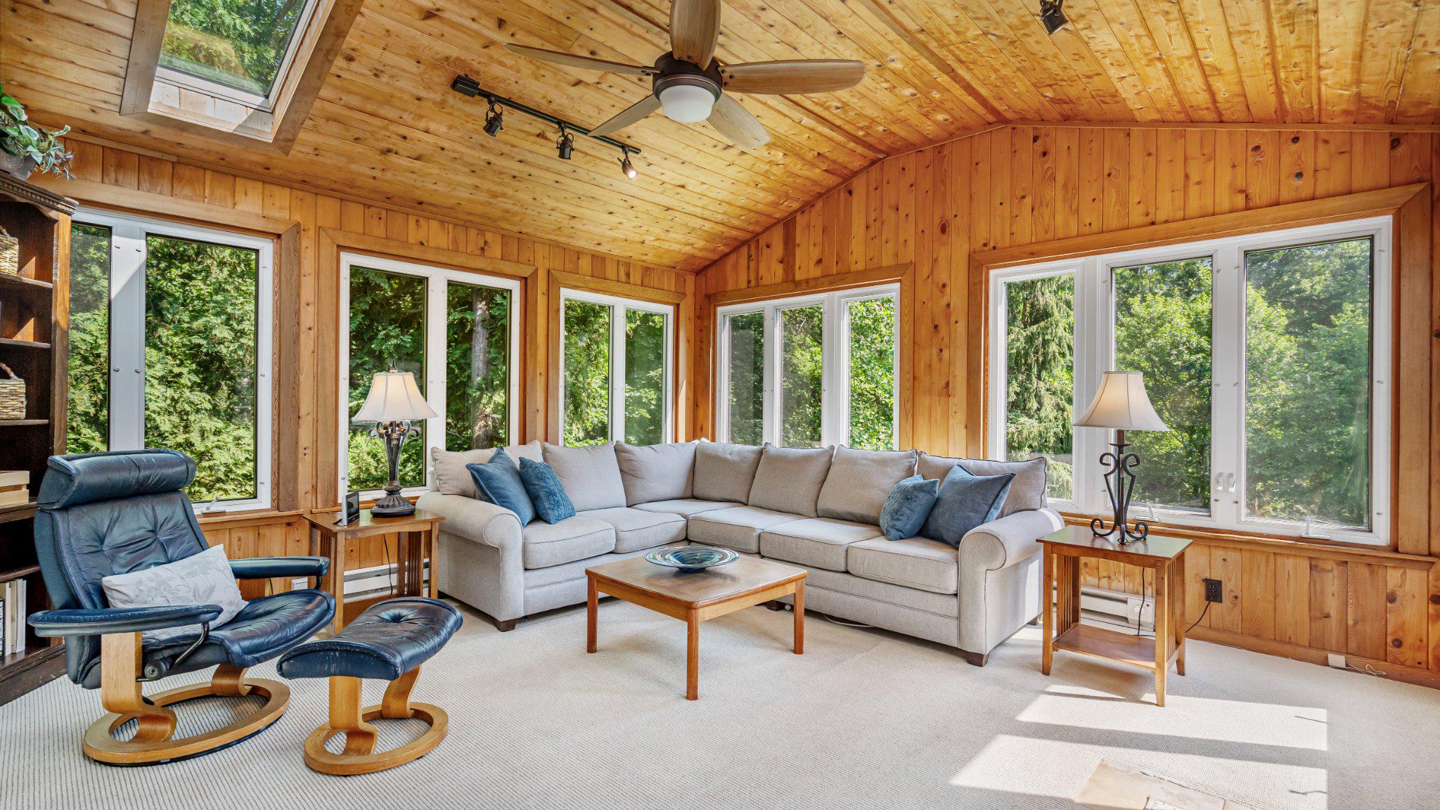 HUNTINGTON - Residential