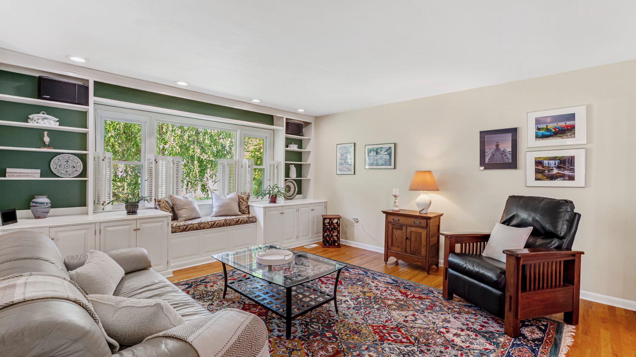 HUNTINGTON - Residential
