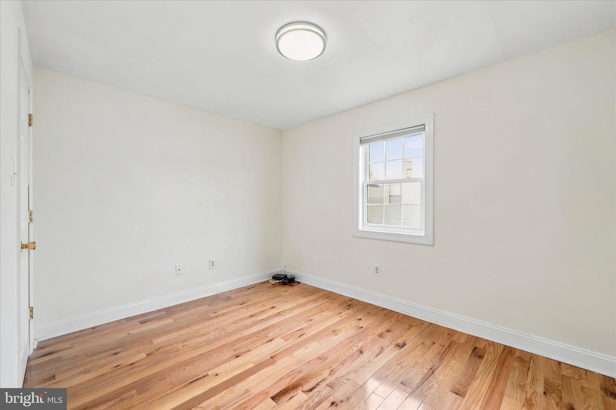 WHITMAN - Residential