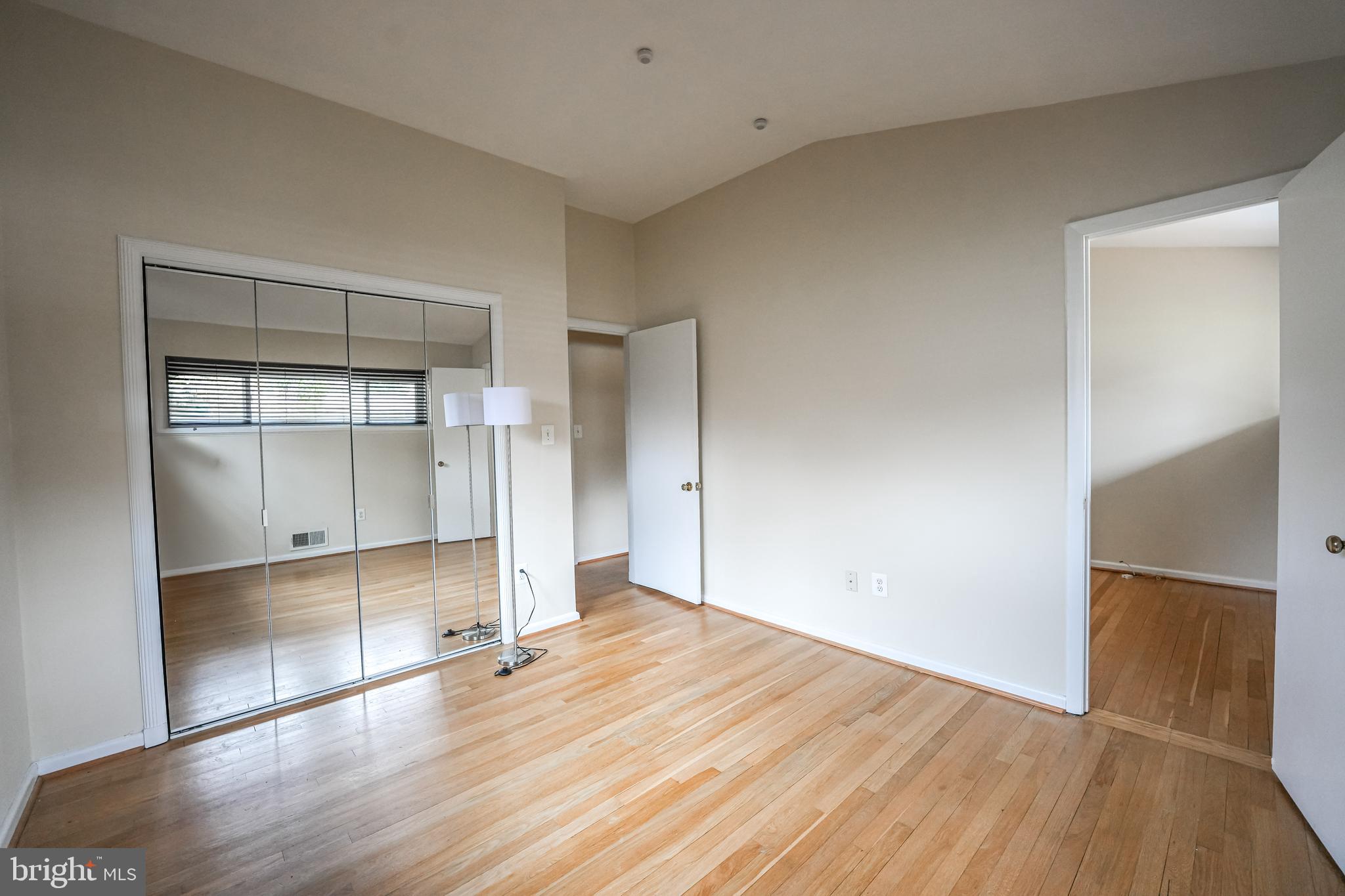 RAYMONDALE - Residential Lease