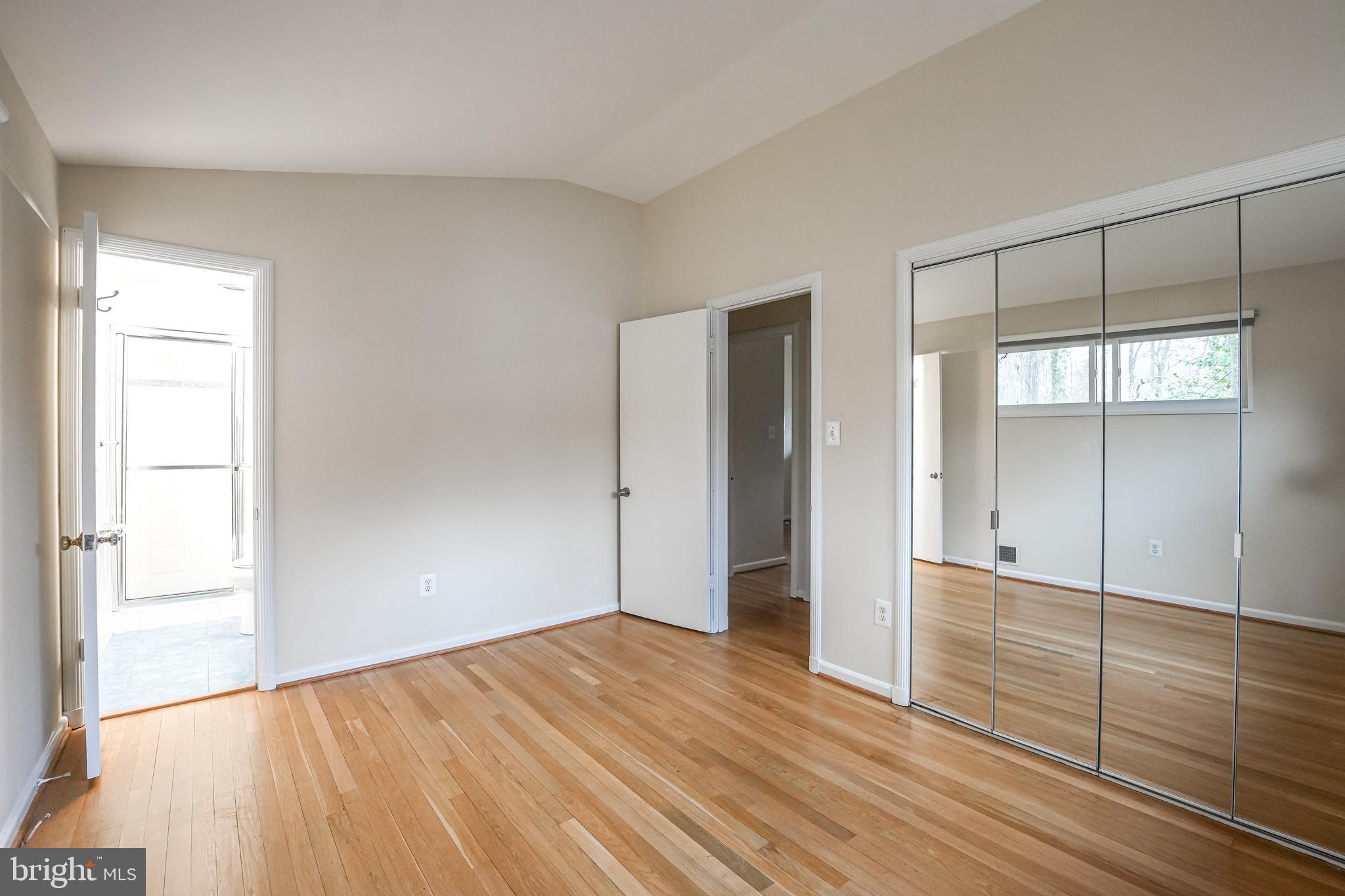 RAYMONDALE - Residential Lease