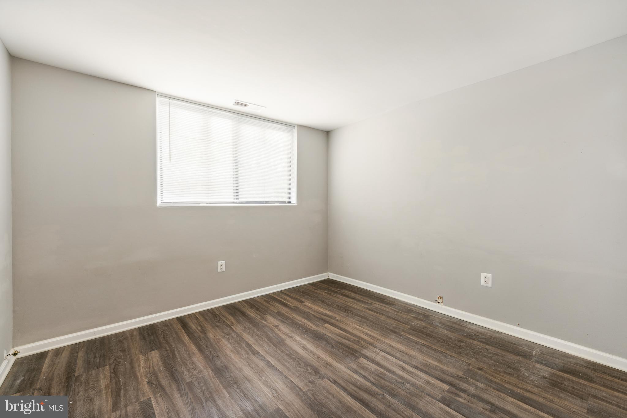 FAIRFAX WEST CONDOS - Residential