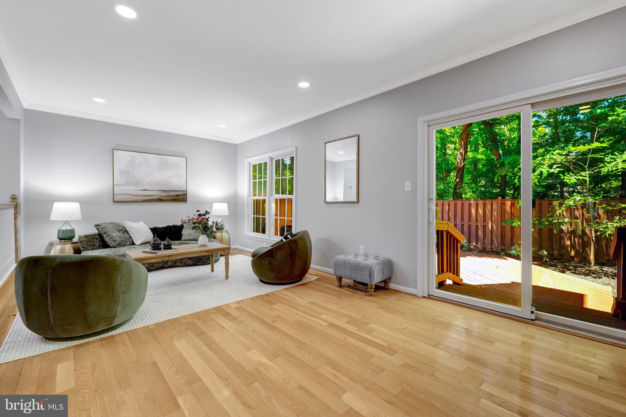 COUNTRY CREEK - Residential