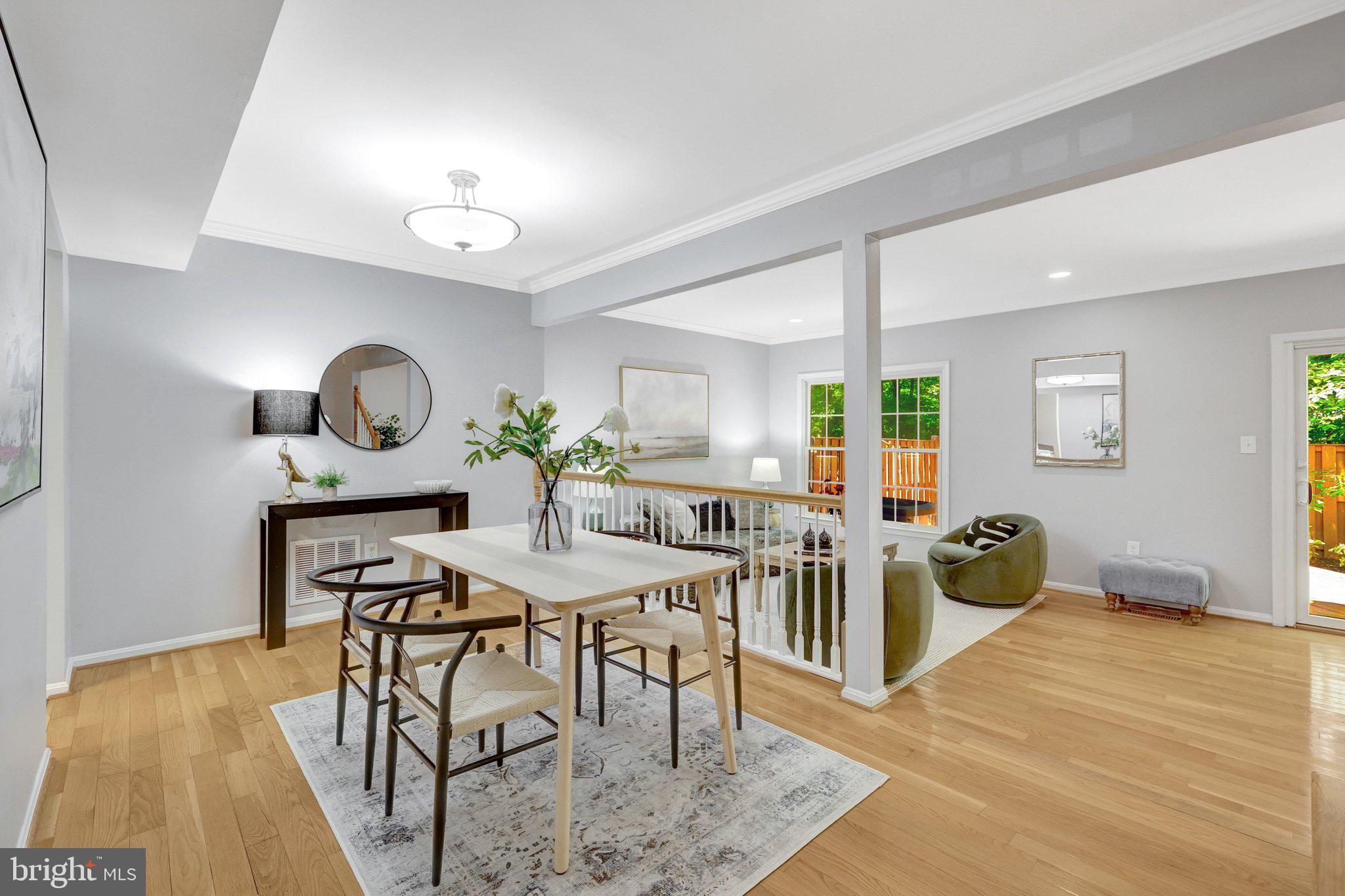 COUNTRY CREEK - Residential