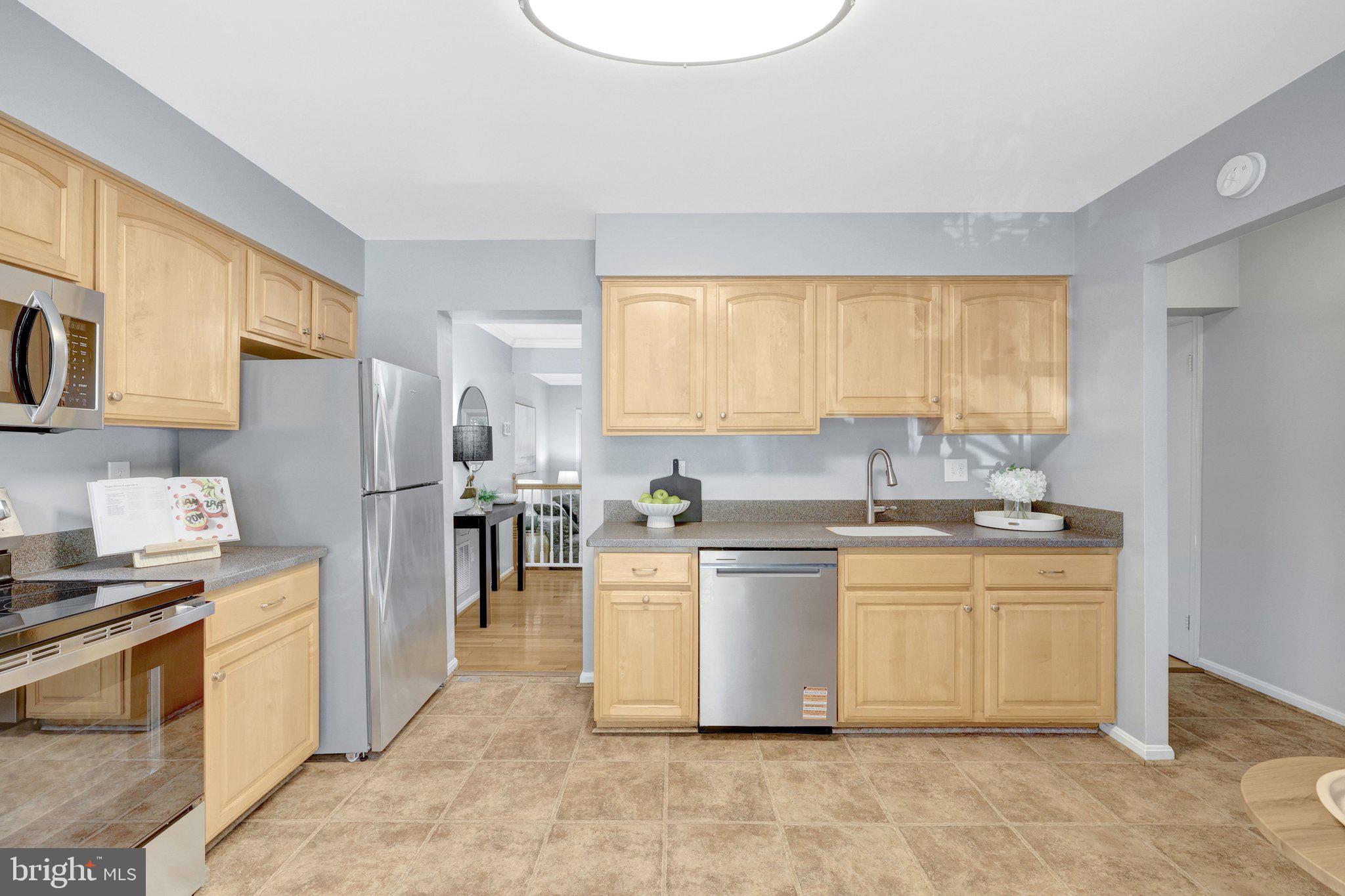 COUNTRY CREEK - Residential