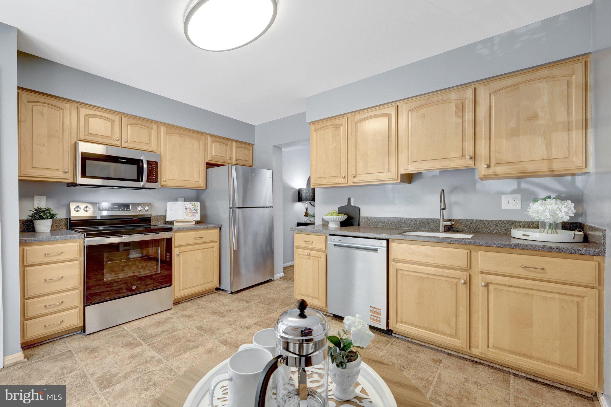 COUNTRY CREEK - Residential